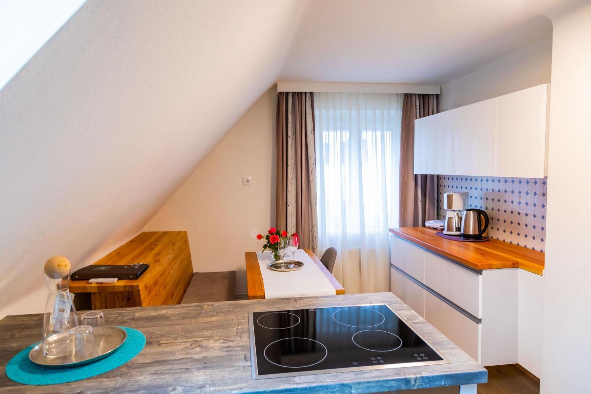 Apartmenthaus Pastner Am Teich Übelbach 外观 照片