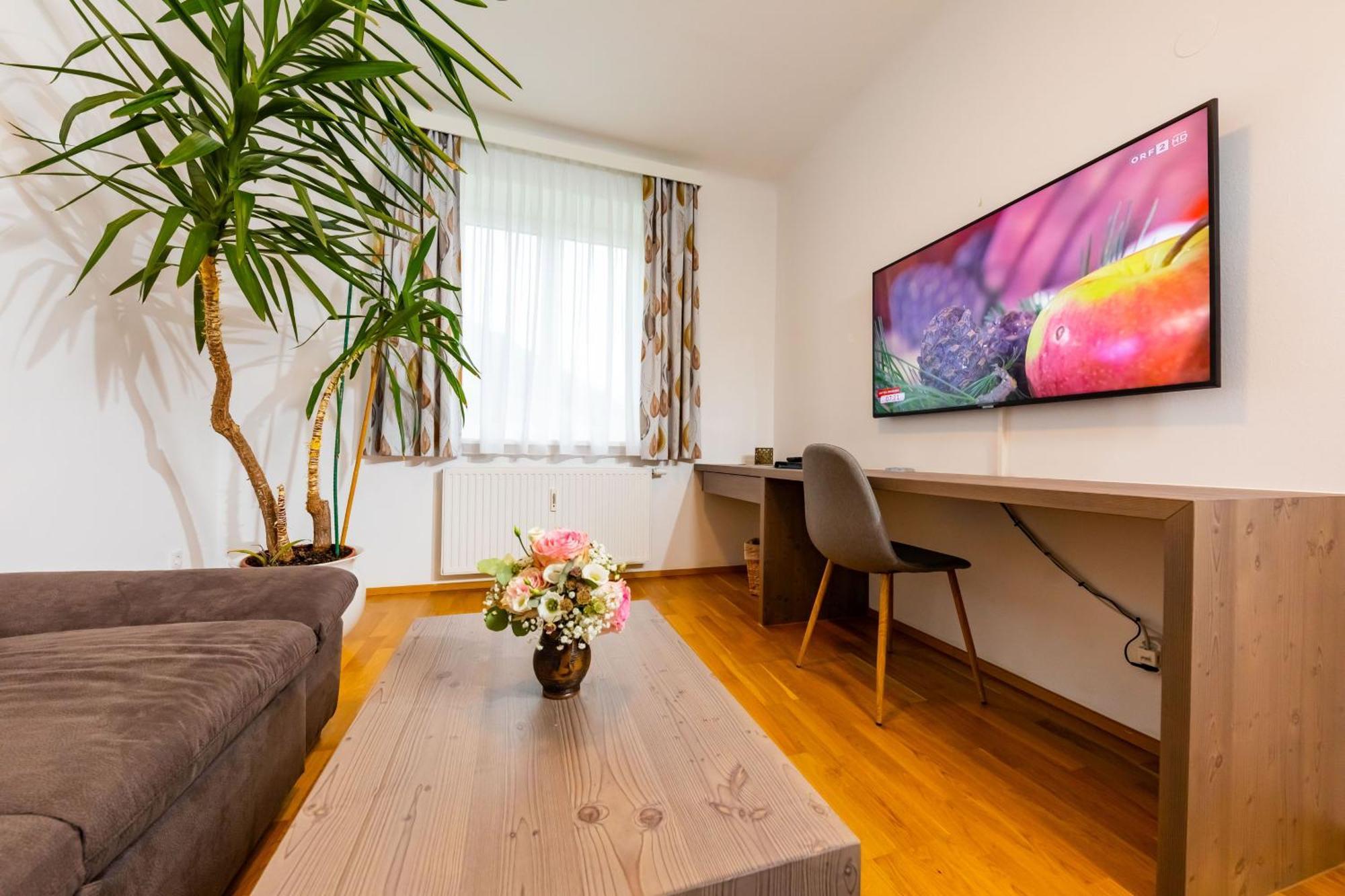 Apartmenthaus Pastner Am Teich Übelbach 外观 照片