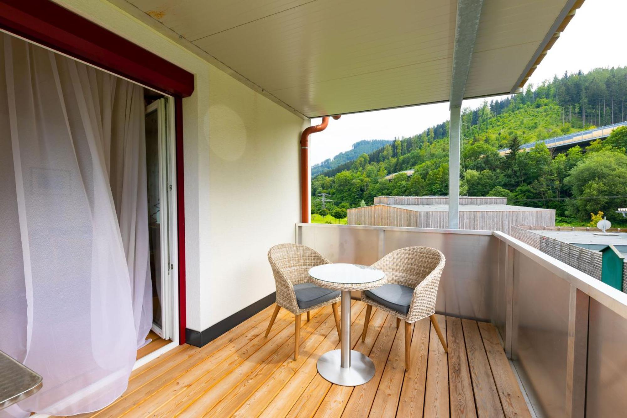 Apartmenthaus Pastner Am Teich Übelbach 外观 照片