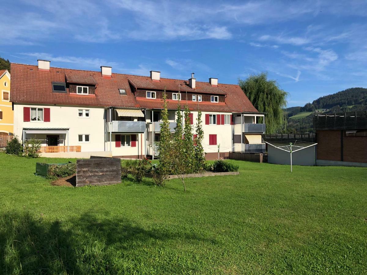 Apartmenthaus Pastner Am Teich Übelbach 外观 照片